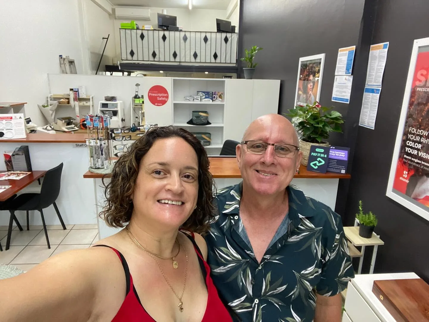 The team behind Glasses Fix Optical Mechanic in the Innisfail store